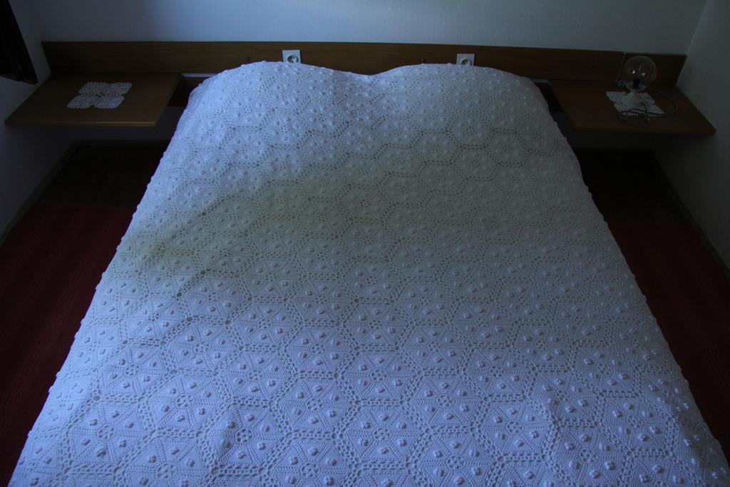 Novalja Guesthouse Economy Rooms Екстер'єр фото