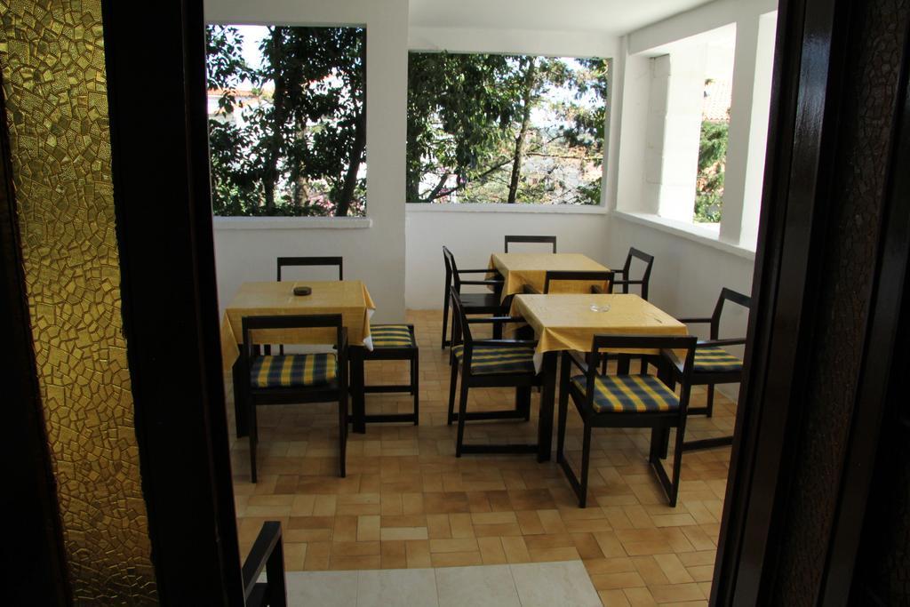 Novalja Guesthouse Economy Rooms Екстер'єр фото